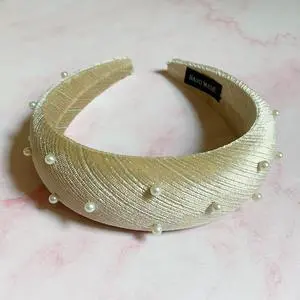 Silky Velvet Pearl Headband Silky Velvet Pearl Headband
