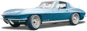 Maisto Die Cast 1:18 Scale 1965 Chevrolet Corvette (Colors May Vary)
