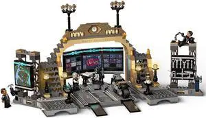 LEGO 76183 DC Batcave - The Riddler Face-Off