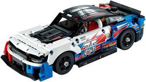 LEGO 42153 Technic NASCAR Next Gen Chevrolet Camaro ZL1 Race Car