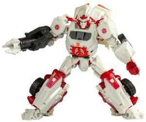 Hasbro F8770 6.5 inch Transformers Studio Series Voyager War for Cybertron 09 Ratchet Action Figure