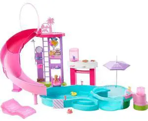 Mattel JFP01 Barbie Dream Pool 20+ Piece Playset