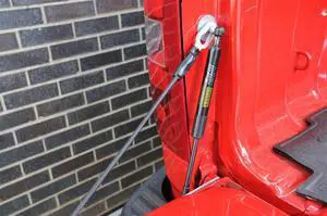 Dee Zee DZ43101 Tailgate Assist