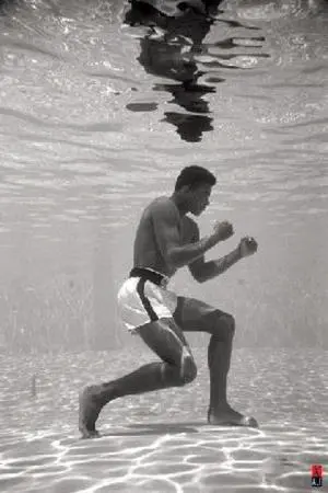 Muhammad Ali Underwater Poster Print (34 x 22) Muhammad Ali Underwater Poster Print (34 x 22)