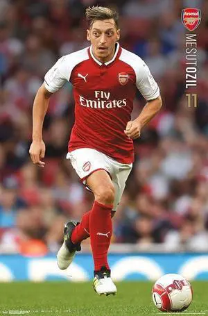 Arsenal - Mesut Ozil Poster Print (22 x 34) Arsenal - Mesut Ozil Poster Print (22 x 34)