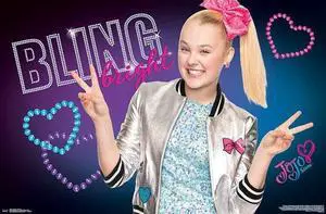 JoJo Siwa - Close-up Poster Print (34 x 22) JoJo Siwa - Close-up Poster Print (34 x 22)