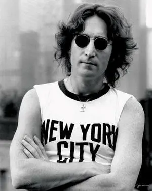 John Lennon - New York City Poster Print (16 X 20) John Lennon - New York City Poster Print (16 X 20)