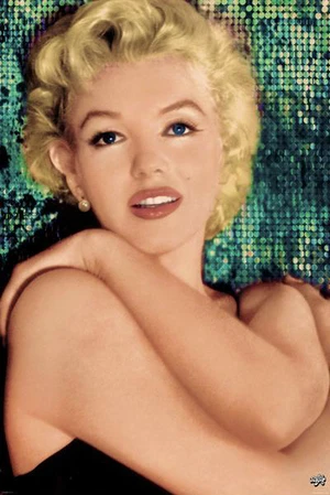 Marilyn Monroe - Hug Poster Print (22 x 34) Marilyn Monroe - Hug Poster Print (22 x 34)