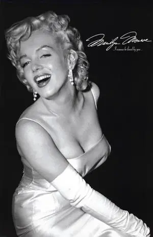 Marilyn Monroe (Loved by You) Poster Print (22 x 34) Marilyn Monroe (Loved by You) Poster Print (22 x 34)