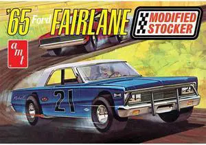 AMT 1190 1/25 1965 F0RD Fairlane Modified Stocker