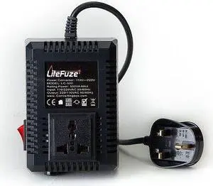 LiteFuze LC-500UK 500Watt Step Up/Down Travel Voltage Converter, UK Cord