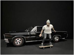 Skateboarder Figurine II for 1/24 Scale Models by American Diorama