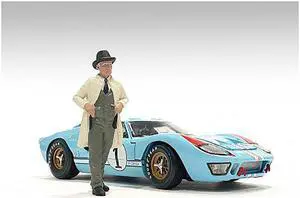 "Race Day 2" Figurine II for 1/24 Scale Models by American Diorama
