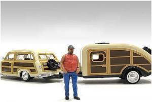 "Campers" Figure 1 for 1/24 Scale Models by American Diorama