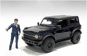 "The Dealership" Male Salesperson Figurine for 1/18 Scale Models by American Diorama