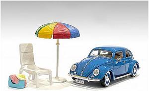 "Beach Girls" Accessories (Beach Chair and Beach Umbrella and Duffle Bag) for 1/18 Scale Models by American Diorama