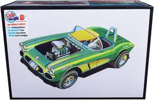 Skill 2 Model Kit 1962 Chevrolet Corvette 3 in 1 Kit 1/25 Scale Model by AMT