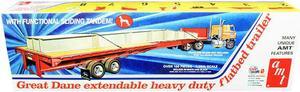 Skill 3 Model Kit Great Dane Extendable Heavy Duty Flat Bed Trailer with Functional Sliding Tandem 1/25 Scale Model by AMT