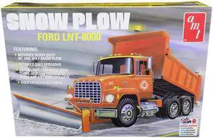 Skill 3 Model Kit Ford LNT-8000 Snow Plow Truck 1/25 Scale Model by AMT