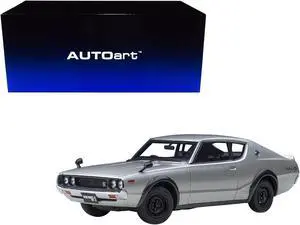 Nissan Skyline 2000GT-R (KPGC110) RHD (Right Hand Drive) Silver Metallic 1/18 Model Car by Autoart