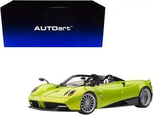 Pagani Huayra Roadster Verde Firenze Green Metallic and Carbon with Luggage Set 1/18 Model Car by Autoart