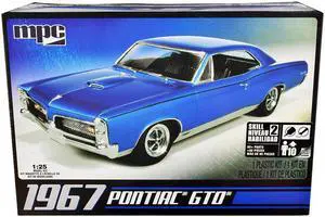 Skill 2 Model Kit 1967 Pontiac GTO 1/25 Scale Model by MPC