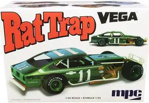 Skill 2 Model Kit Chevrolet Vega Modified "Rat Trap" 1/25 Scale Model by MPC