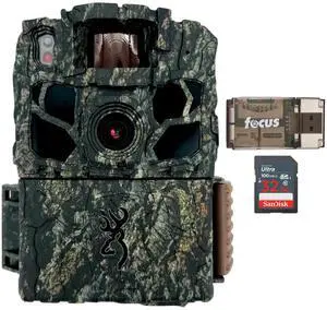 Browning Trail Cameras - Dark Ops FHDR40 with 32GB Memory Card and Card Reader (3 items)