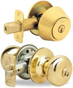 Yale 827-605 Polished Brass US3 Combo Heavy Duty Deadbolt Heavy Duty And Knobset For Doors 1-3/8" To 1-3/4" With Kwikset Keyway