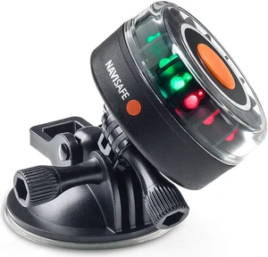NAVISAFE NAVILIGHT TRICOLOR 2NM W/SUCTION BASE NAVISAFE NAVILIGHT TRICOLOR 2NM W/SUCTION BASE