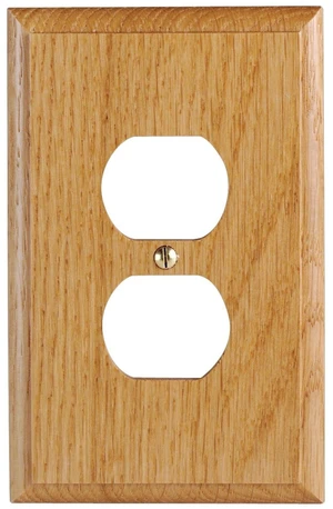 Leviton Oak Finished 1-Gang Duplex Receptacle Wallplate Cover 89203-OAK Leviton Oak Finished 1-Gang Duplex Receptacle Wallplate Cover 89203-OAK