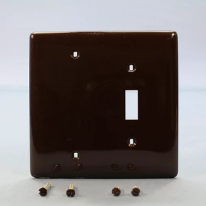 Hubbell NPJ113 Brown Mid-size Unbreakable 2-Gang Blank Switch Cover Wallplate Hubbell NPJ113 Brown Mid-size Unbreakable 2-Gang Blank Switch Cover Wallplate