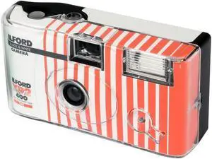 Ilford XP2 Black and White Single Use Camera with Built-In Flash and 24+3 Exposure Flim