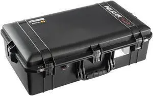 Pelican 1605TP Air Case with TrekPak Divider System, Black #016050-0050-110
