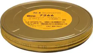 KODAK TRI-X Reversal Film 7266 / SP457 / 16 mm x 400 ft roll #8602377