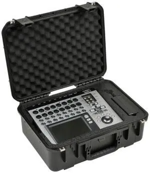 SKB iSeries 3i1813-7-TMIX Watertight Injection Molded Case for QSC Mixers