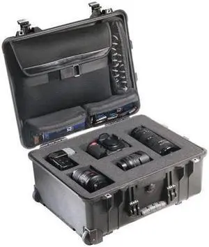 Pelican 1560LFC Case with Foam In Base #1560-008-110