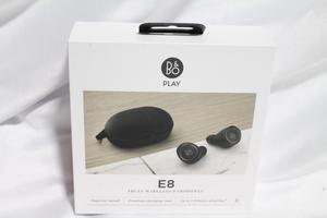 Bang & Olufsen Beoplay E8 Premium Truly Wireless Bluetooth Earbuds Black