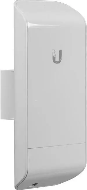 Ubiquiti Networks LOCOM5 Standard Dual-Band Wireless Access Point w/ Pole Mount