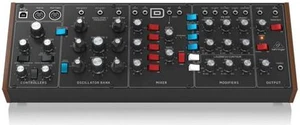 Behringer Model D Analog Synthesizer Behringer Model D Analog Synthesizer