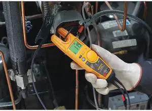 Fluke T6-600/62MAX+/1AC Thermometer, Electrical Tester and Voltage Detector Kit
