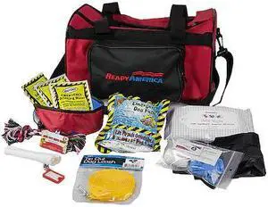 READY AMERICA 77150 Dog Emergency Kit, Fabric 25 Components, 1 People Served READY AMERICA 77150 Dog Emergency Kit, Fabric 25 Components, 1 People Served
