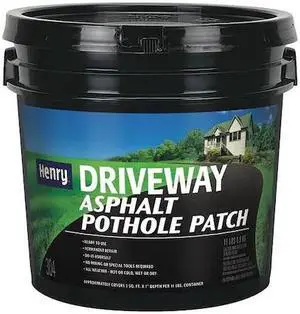 HENRY HE304044 11 lb. Blacktop Patch, Flat Finish, Black, Solvent Base