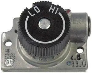 ROBERTSHAW 1751-021 Hi Low Adjustable Regulator L.P. Gas