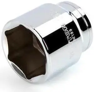 TEKTON SHD22133 1/2 Inch Drive x 33 mm 6-Point Socket