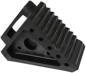 US CARGO CONTROL WC846 8" Rubber Wedge-Style Wheel Chock