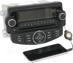 2014 Chevrolet Sonic AM FM Radio mp3 CD Player w Aux Input 95365926 Option UH7