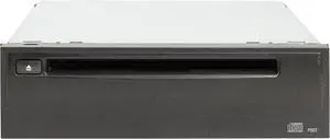 1997-1999 Mitsubishi Montero Diamante Single-Disc CD Receiver MR268217