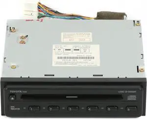 2004-2005 Toyota Prius 6 Compact Disc Player 08601-47800 Face 74845