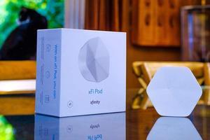 Xfinity XE2-SG 2nd Generation XFI Pod Model B1A Bigger & Better with Improved Connectivity (Single Pack)